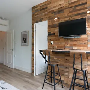 https://happy-days.amsterdamhotelsnl.com